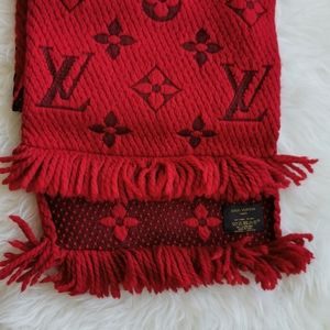 Louis Vuitton Logomania Scarf (Brandnew in box)